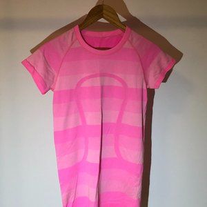 Lululemon short sleeve